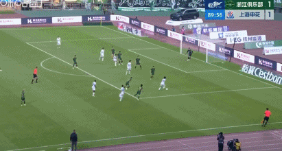 开云入口-东体：杨皓宇与米特里策倒地判罚标准不一，“假摔”难服众